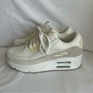 New w/o Box Nike Air Max 90 LV8 Sneakers | Women's US Size 8